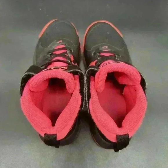 Nike Team Hustle D9 Kids Size 1Y Pink Black Basketball Shoes AQ4225-002 - Picture 6 of 8